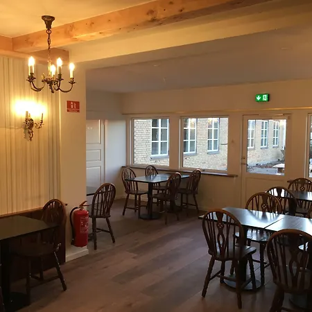 Osted Hotel 3*