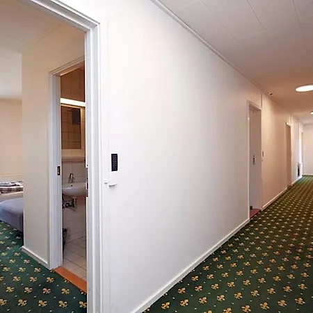 Hotel Osted